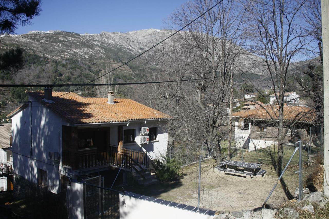 Casa Rural Las Pegueras Ávila Esterno foto